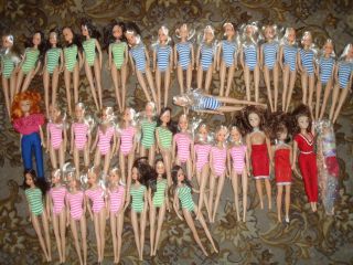куклы Барби одинаковые