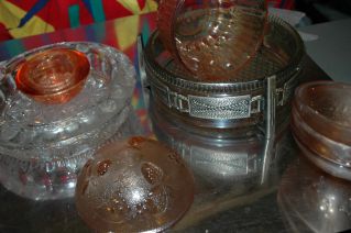 Посуда для быта. мелкая пластика, стекло, фарфор СССР.